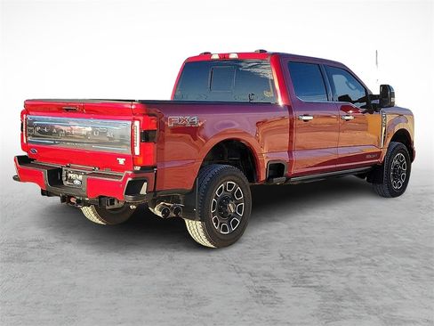 Used 2024 Ford F350 Platinum w/ FX4 Off-Road Package image 11