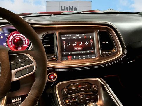 Used 2023 Dodge Challenger SRT Hellcat w/ Plus Package image 15