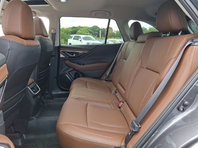 Used 2023 Subaru Outback Touring XT AWD/4WD image 18