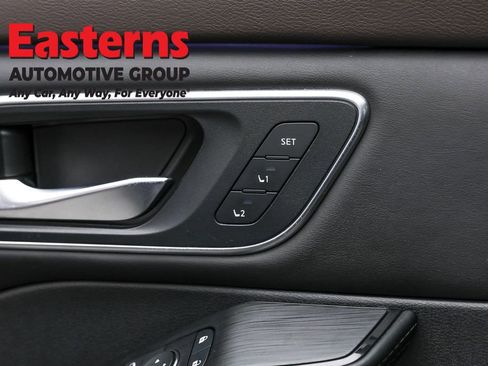 Used 2023 Nissan Rogue Platinum image 23