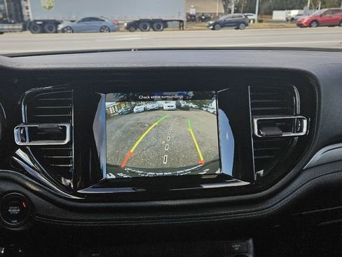 Used 2023 Dodge Durango SXT Launch Edition image 18