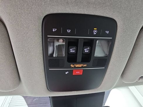 Used 2026 Hyundai Palisade Limited FWD image 21