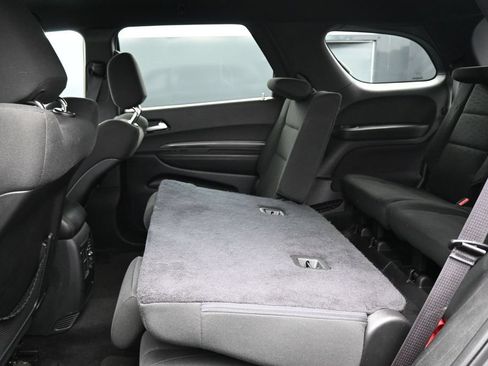 Used 2022 Dodge Durango SXT w/ Blacktop Package AWD/4WD image 25