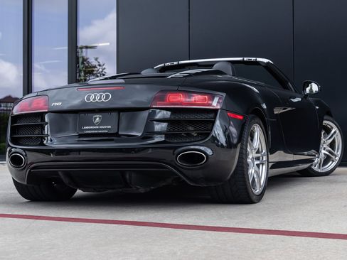 Used 2011 Audi R8 V10 AWD/4WD image 9