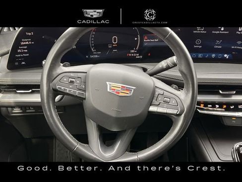 Used 2024 Cadillac XT4 Premium Luxury image 16