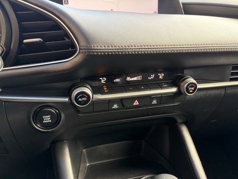 Used 2023 MAZDA MAZDA3 s image 25