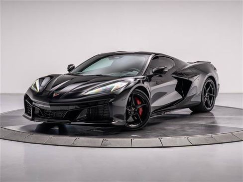 Used 2026 Chevrolet Corvette E-Ray AWD/4WD image 9