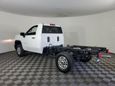 New 2026 Chevrolet Silverado 2500 W/T w/ WT Convenience Package RWD image 6
