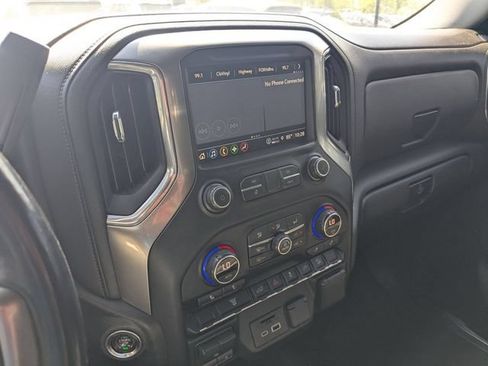 Used 2021 Chevrolet Silverado 2500 LT w/ Convenience Package AWD/4WD image 17