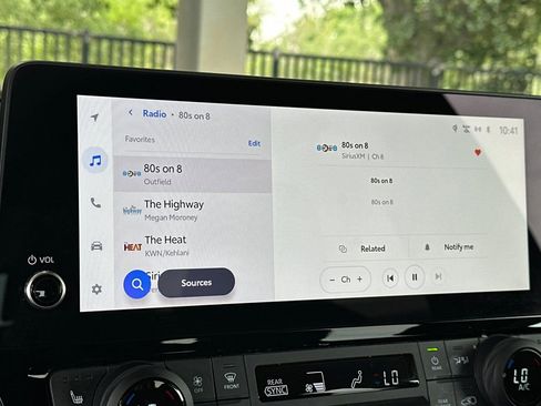 Used 2025 Toyota Grand Highlander FWD image 23