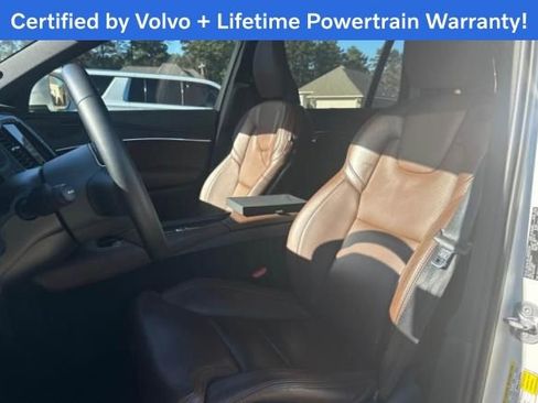 Used 2023 Volvo XC90 B6 Ultimate w/ Protection Package Premier image 4