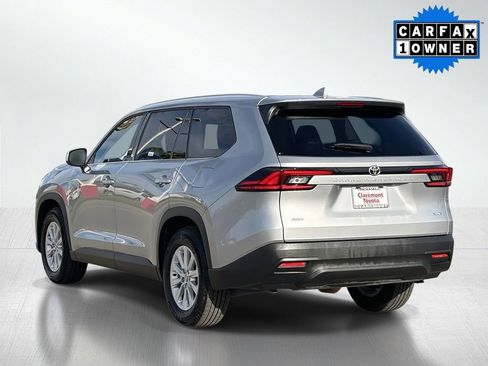 Certified 2025 Toyota Grand Highlander XLE image 4