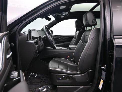 Used 2022 Cadillac Escalade Sport w/ Touring Package image 23