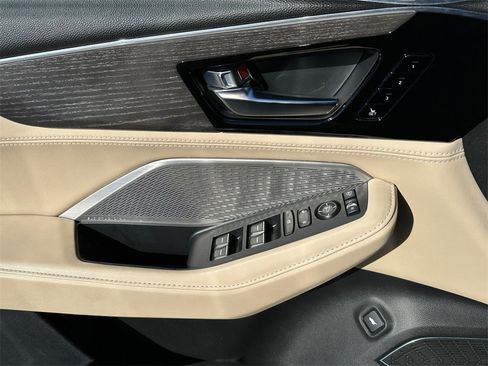 Used 2024 Acura MDX Advance image 23