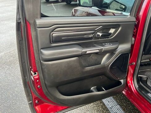 Used 2022 RAM 1500 Limited image 11