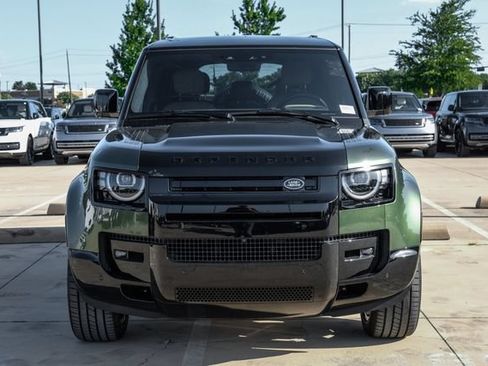 New 2026 Land Rover Defender 110 X AWD/4WD image 6