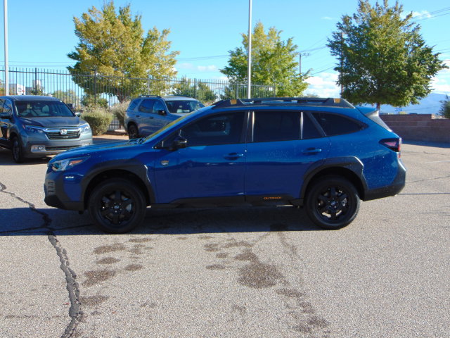 Used 2023 Subaru Outback Wilderness AWD/4WD image 7