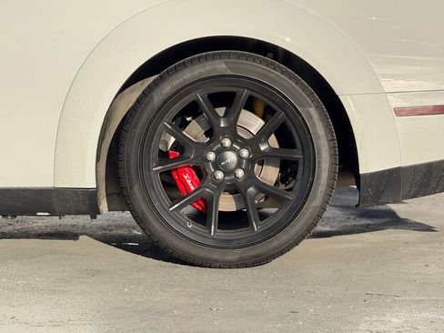 Used 2023 Dodge Challenger SRT Hellcat image 3