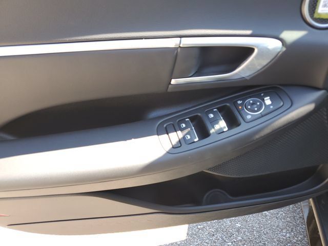 New 2026 Hyundai Sonata SEL FWD image 20