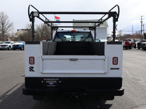 Used 2023 Ford F250 XL w/ XL Chrome Package image 18