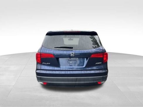 Used 2017 Honda Pilot EX-L image 4