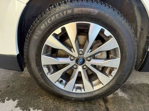 Used 2019 Subaru Outback 3.6R Touring w/ Popular Package #3A AWD/4WD image 14