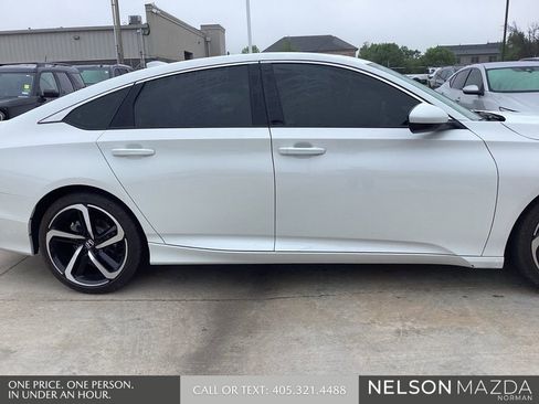Used 2020 Honda Accord Sport image 5