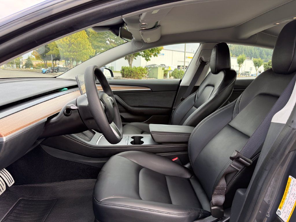 Used 2023 Tesla Model 3 Performance AWD/4WD image 16