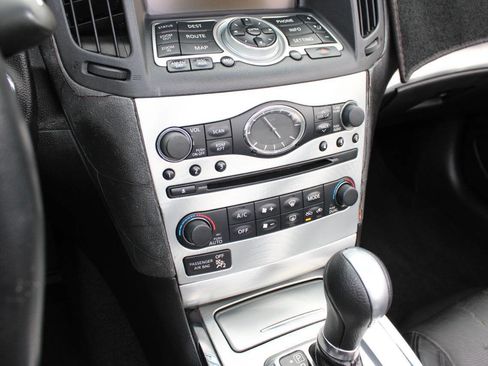 Used 2012 INFINITI G37 Sport w/ Premium Pkg image 20