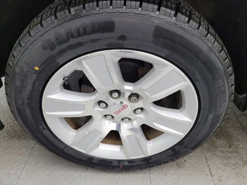 Used 2015 GMC Sierra 1500 SLE w/ SLE Value Package image 31