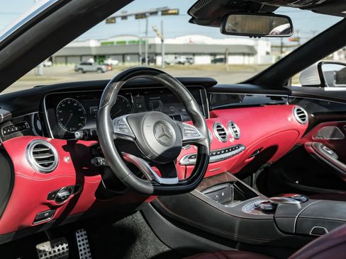 Used 2017 Mercedes-Benz S 550 Cabriolet image 21