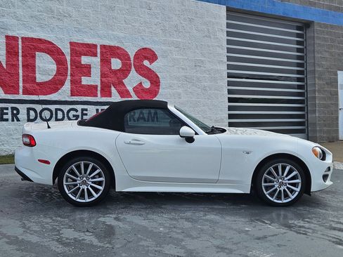 Used 2018 FIAT 124 Spider Lusso image 8