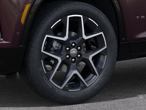 New 2026 Chevrolet Traverse High Country w/ LPO, Floor Liner Package image 9