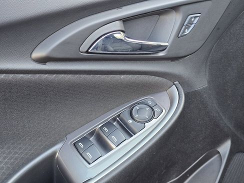Used 2025 Chevrolet Malibu LT image 31