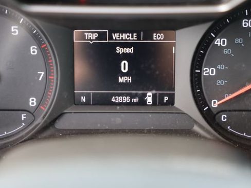 Used 2023 Chevrolet TrailBlazer LS FWD image 19
