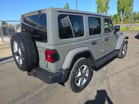 Certified 2020 Jeep Wrangler Unlimited Sahara AWD/4WD image 5