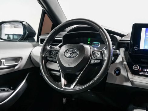 Certified 2024 Toyota Corolla SE FWD image 16