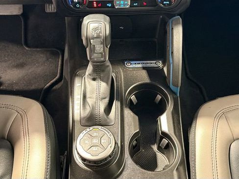 Used 2023 Ford Bronco Wildtrak AWD/4WD image 16