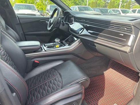 Used 2020 Audi RS Q8 w/ Carbon Optic Package AWD/4WD image 12