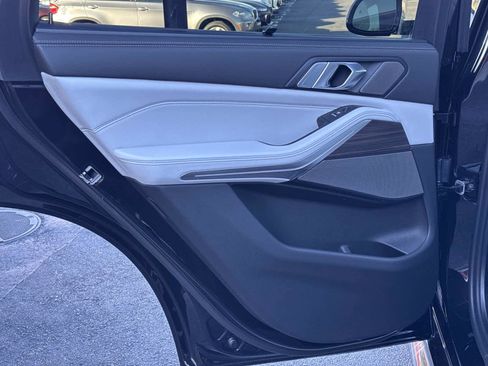 New 2026 BMW X5 xDrive40i w/ M Sport Package image 13