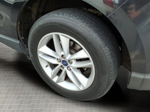 Used 2015 Ford Edge SEL w/ Equipment Group 201A image 19