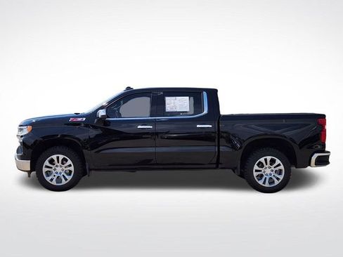 Used 2024 Chevrolet Silverado 1500 LTZ w/ Technology Package AWD/4WD image 4