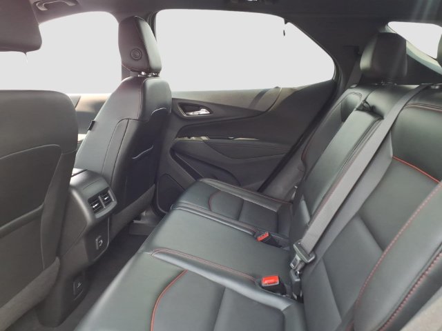 Used 2022 Chevrolet Equinox RS w/ RS Leather Package AWD/4WD image 15