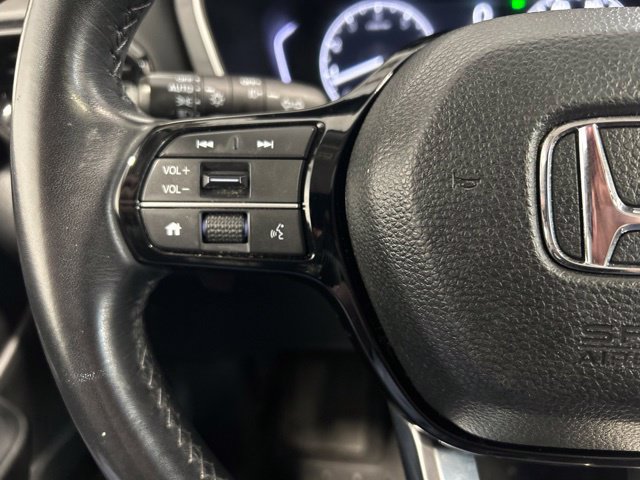 Certified 2025 Honda Pilot Touring image 28