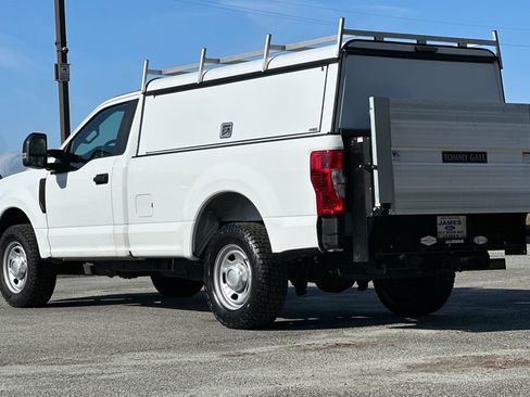 Used 2022 Ford F350 XL w/ Power Equipment Group RWD image 3