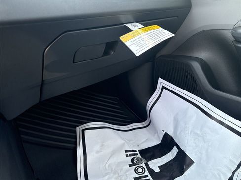 New 2025 Kia K4 EX image 36