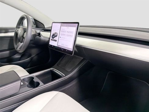 Used 2023 Tesla Model 3 Performance AWD/4WD image 27