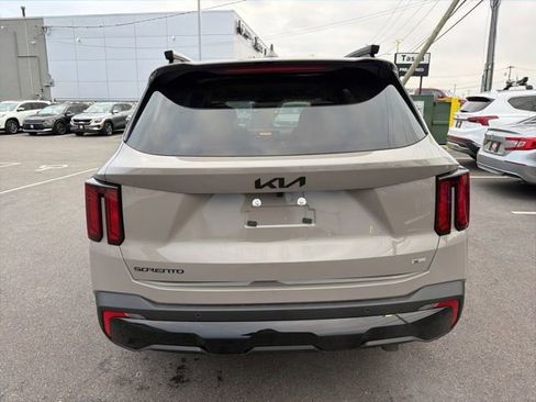 New 2026 Kia Sorento X-Line EX AWD/4WD image 4