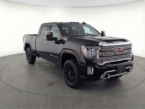Used 2022 GMC Sierra 2500 Denali w/ Denali Black Diamond Edition image 7