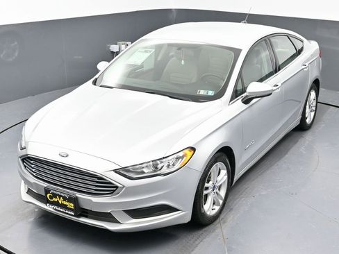 Used 2018 Ford Fusion S image 38